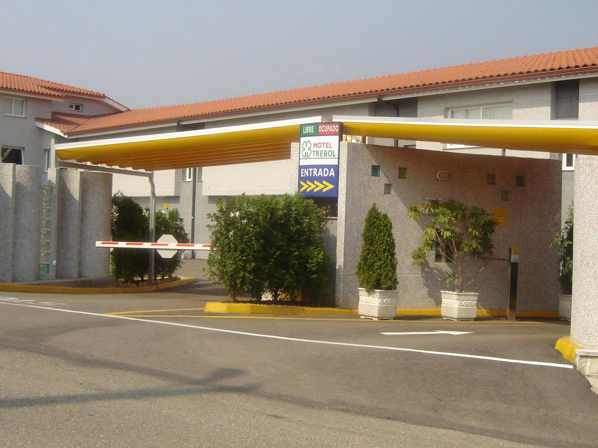 טואי Motel Trebol מראה חיצוני תמונה