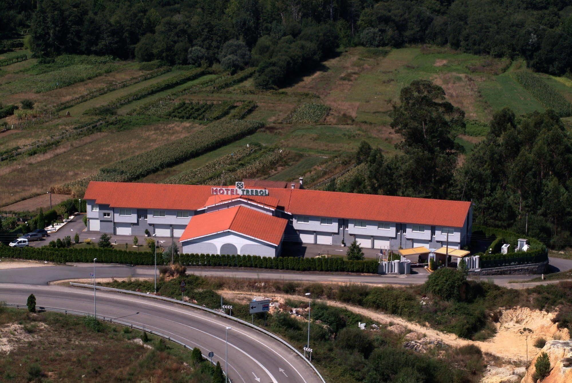 טואי Motel Trebol מראה חיצוני תמונה